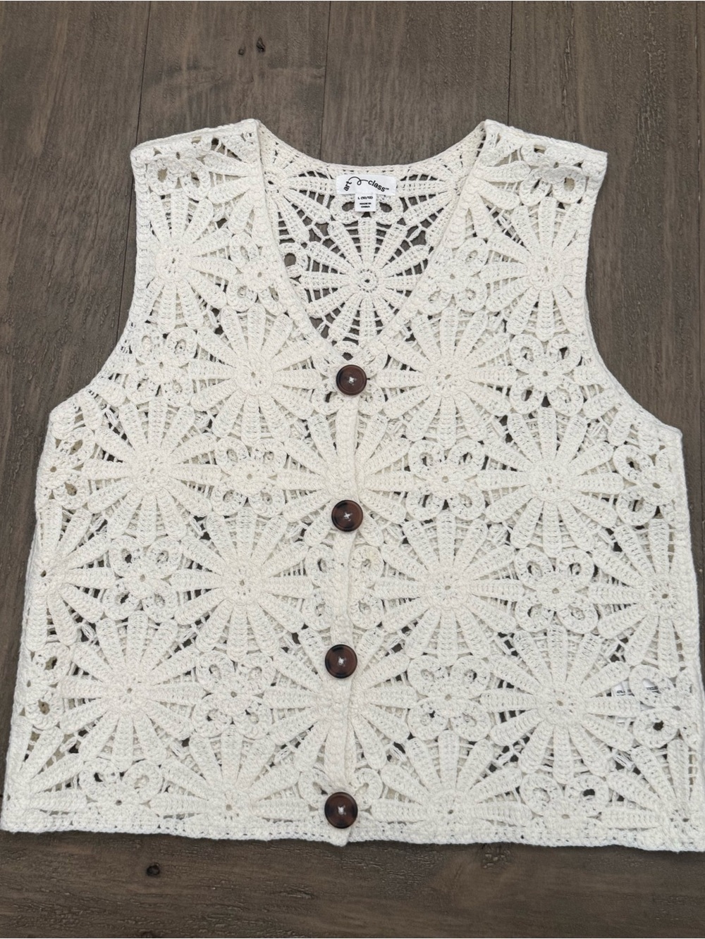 art class Cream Crochet Floral Tank with Brown Buttons